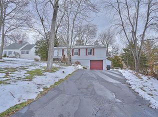 1637 N Valley Rd, Pottstown, PA 19464