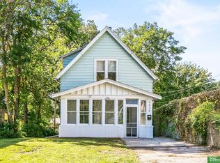 4826 S 15th St, Omaha, NE 68107