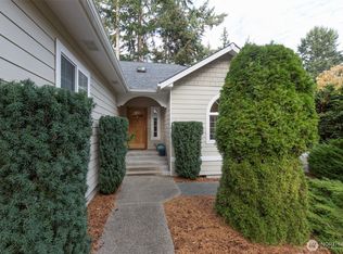51 Forest Ridge Dr, Sequim, WA 98382