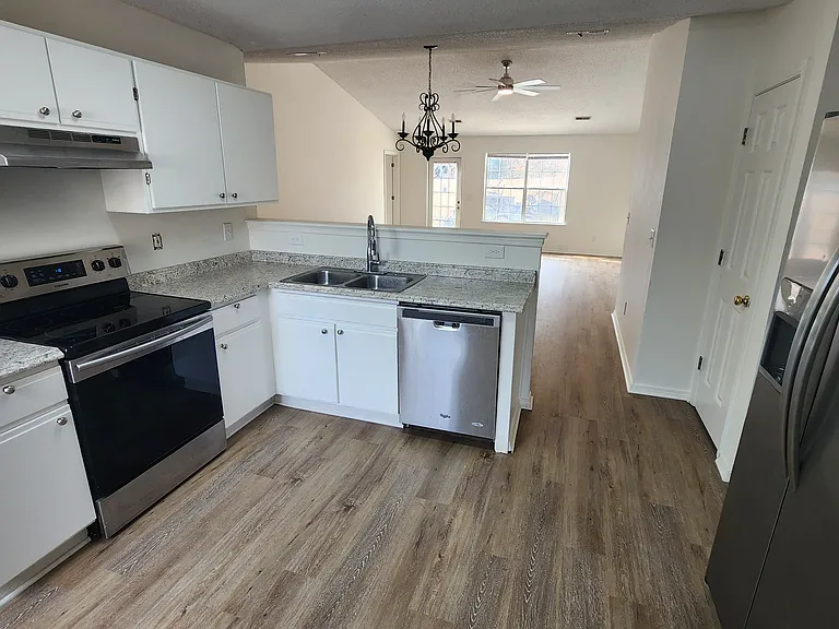 5 Cattle Ct — Photo 12