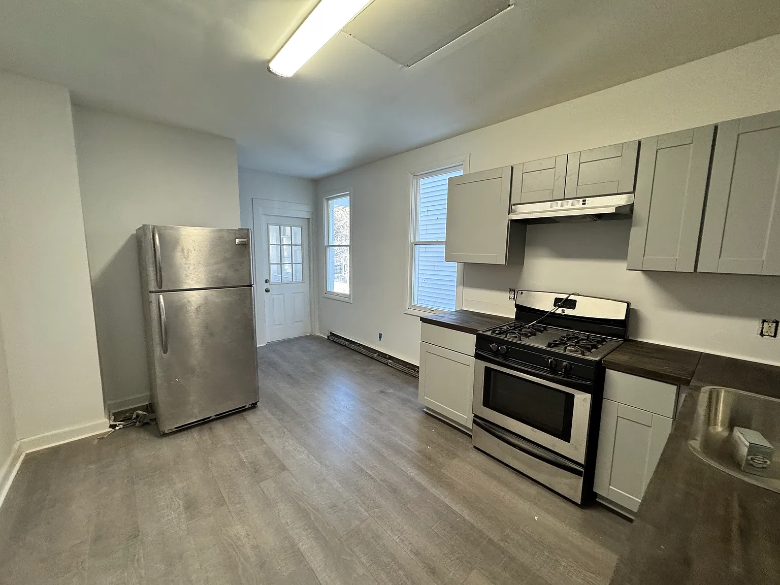 52 Carroll St — Photo 2