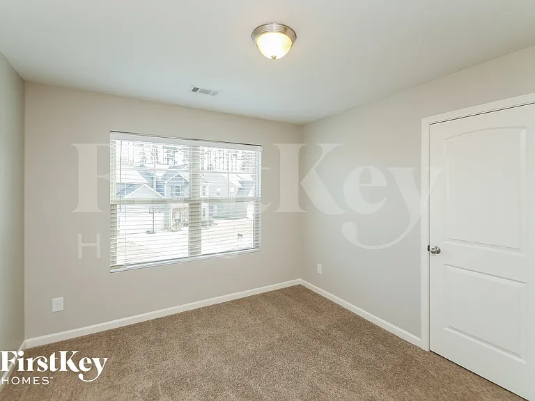 179 Spring Forrest Ln — Photo 10