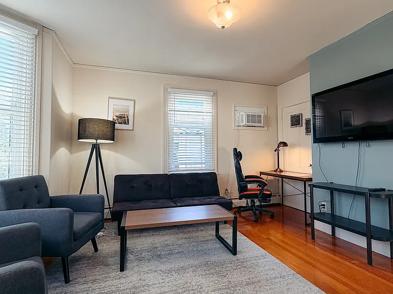 97 E Manning St #2 — Photo 7