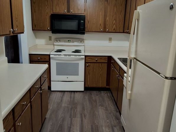90 N Prairie Rd #12