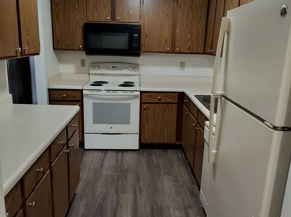 Glacier Valley Estates, 90 N Prairie Rd #12, Fond Du Lac, WI 54935