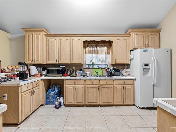 2nd image of 2725 N 45th St