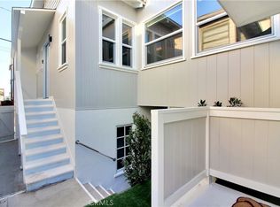 230 30th St, Hermosa Beach, CA 90254