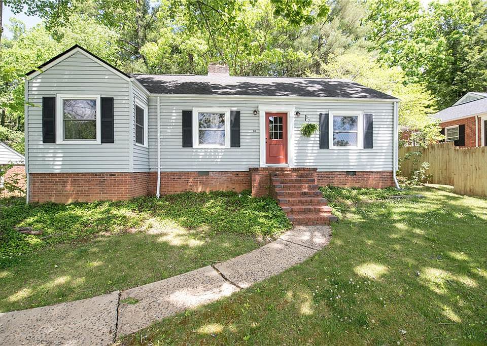 1st image of 30 Canterbury Rd