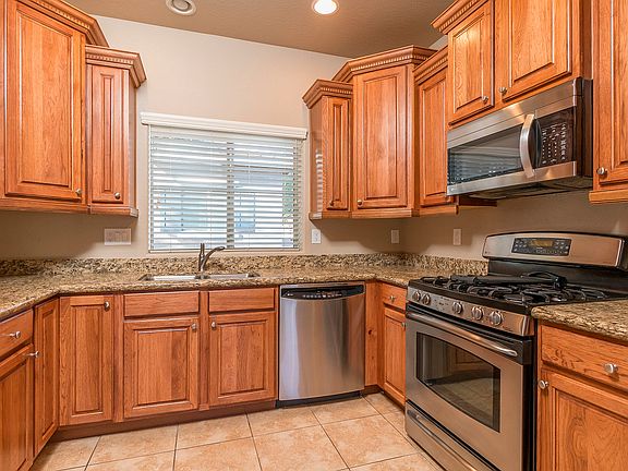 5th image of 14232 W Country Gables Dr