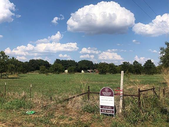 2nd image of 14845 Clear Creek Dr Lot 28
