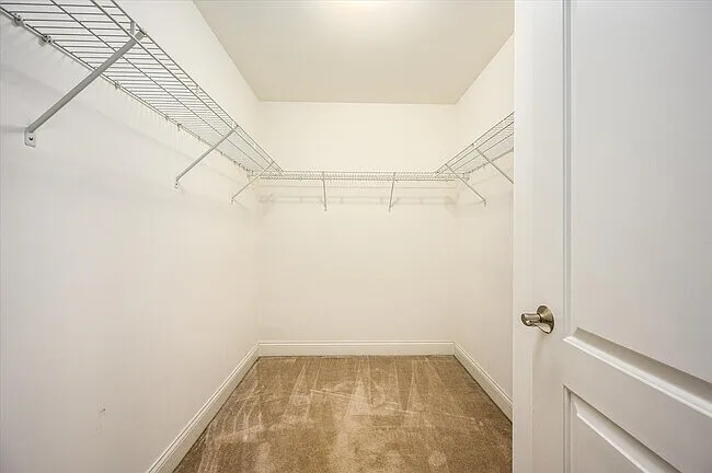 172 Mayo Ct — Photo 24