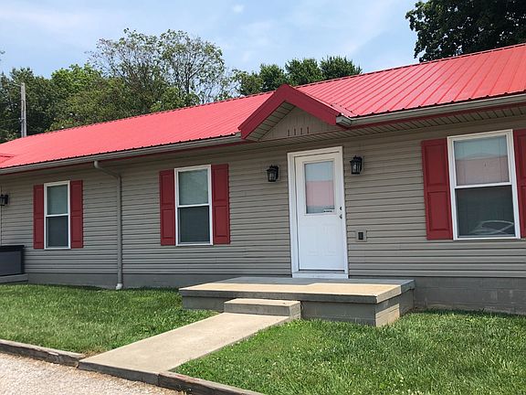 2nd image of 1107-1113 Red Roof Dr