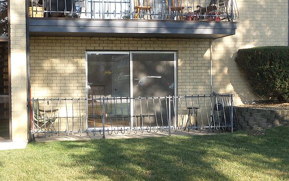 3rd image of 11118 S 84th Ave APT 1B