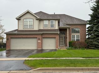 2205 Sanctuary Ct, Gurnee, IL