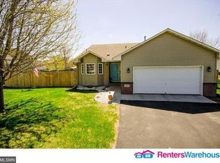 458 Robert Dr, Hastings, MN 55033