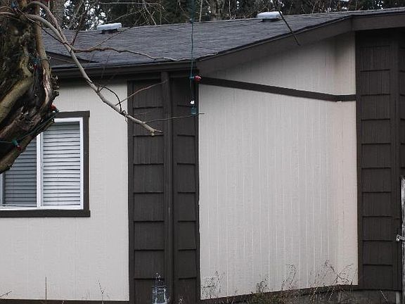3rd image of 6612 5th Ct SE