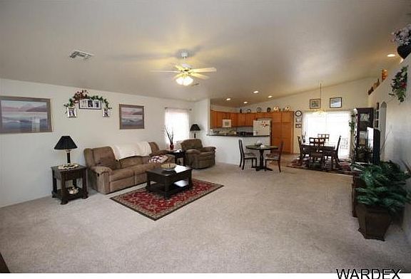 3rd image of 3636 Terra Loma Dr