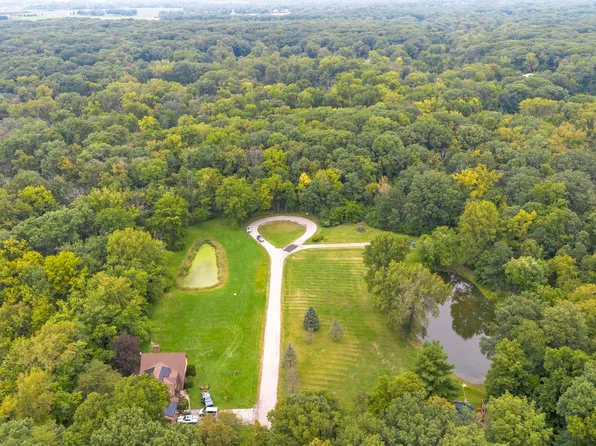 2220 Anne Ln, Crete, IL 60417