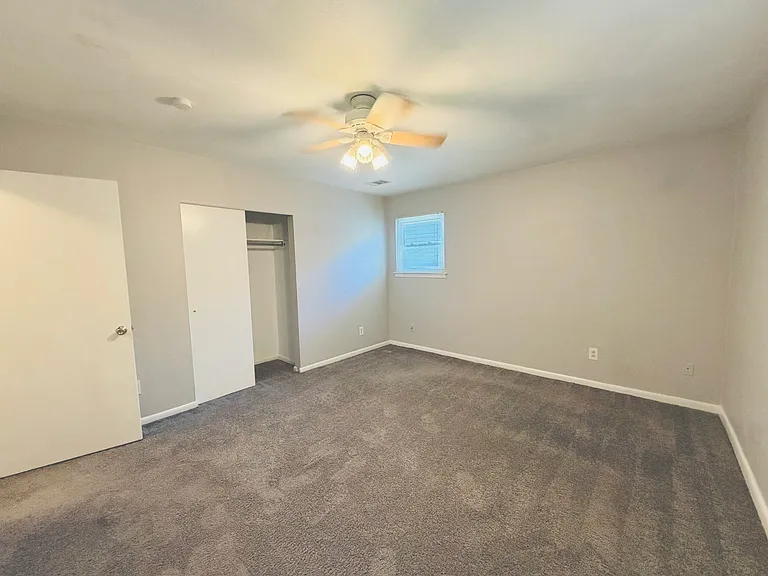 3517 Plum Cres — Photo 11