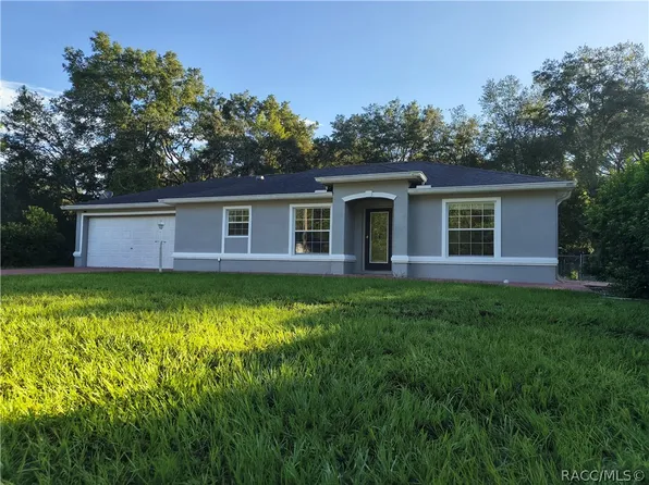 7999 N Merrimac Way, Citrus Springs, FL 34434