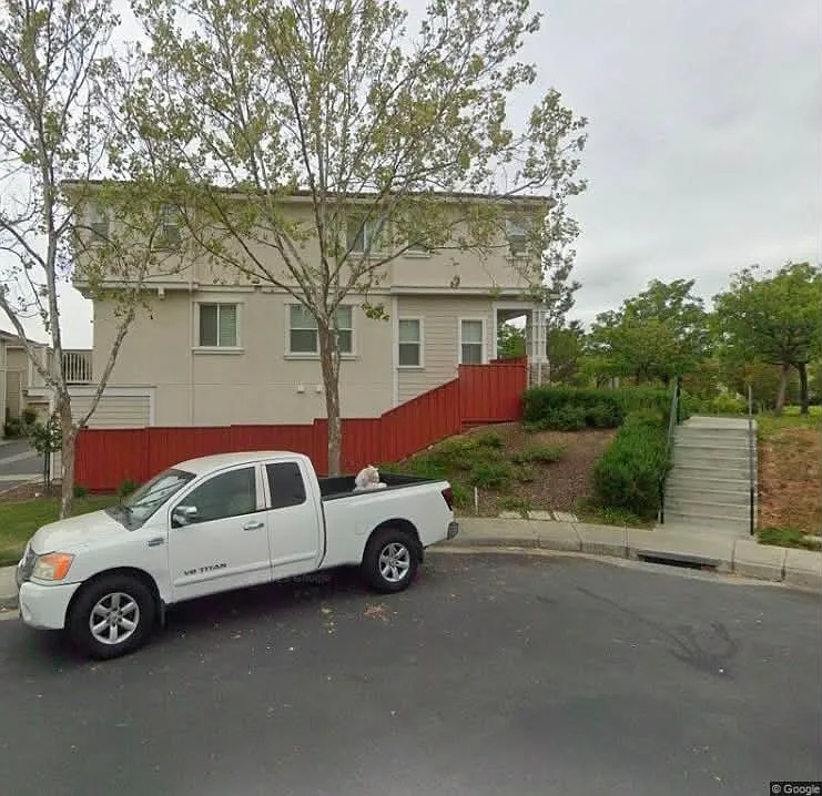 681 Bernice Ct