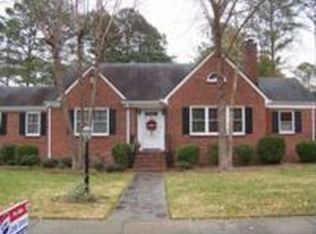 604 N Broad St, Suffolk, VA 23434