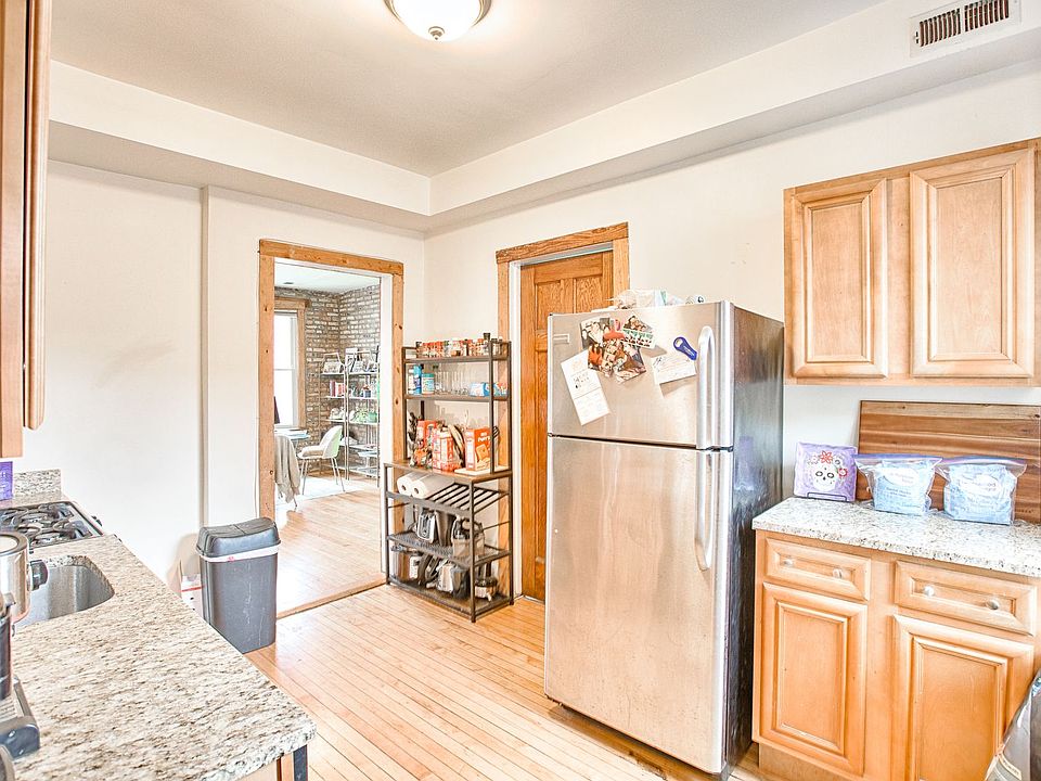 1st image of 1018 N Campbell Ave #2
