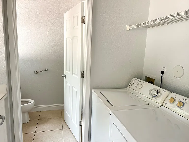 6651 Hidden Cove Dr — Photo 5