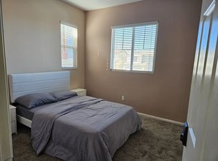 37852 Magnolia Ln, Palmdale, CA