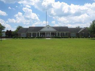 2212 Poor Farm Rd, Effingham, SC 29541