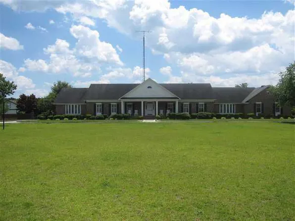 2212 Poor Farm Rd, Effingham, SC 29541