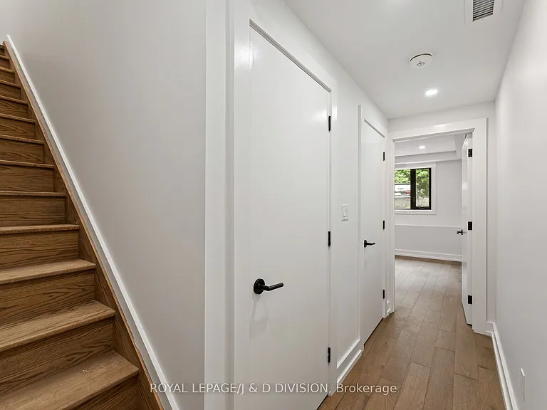 314 Lonsdale Rd #4 — Photo 29