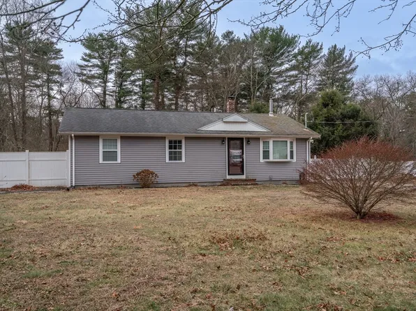 13 Padelford St, Berkley, MA 02779