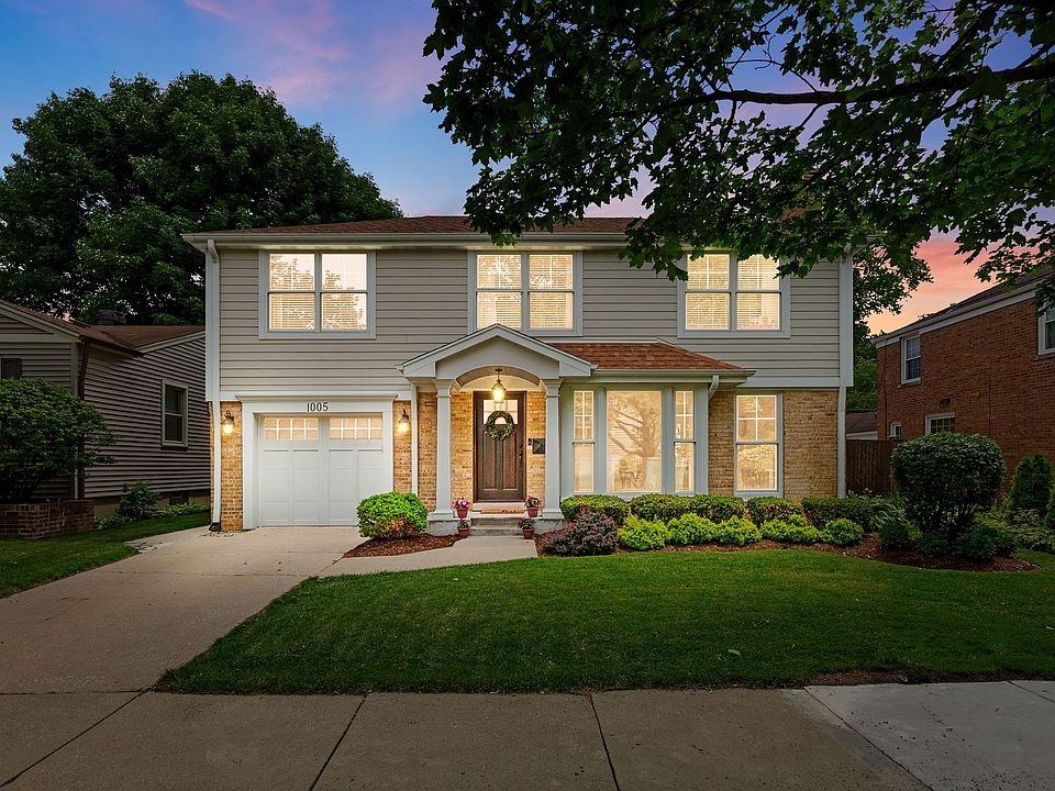 1st image of 1005 N Race Ave