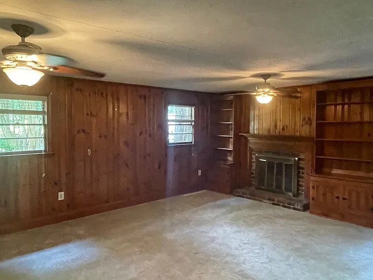 1304 Southam Dr — Photo 20