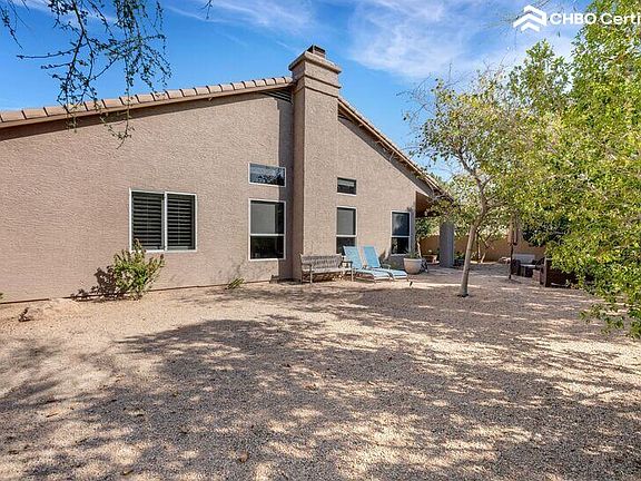 5th image of 9371 E Maple Dr