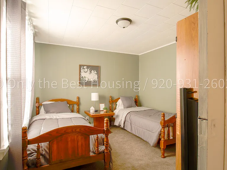 611 Sherry St — Photo 8