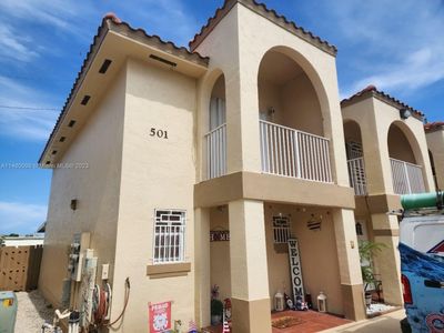 501 W 68th St APT 4, Hialeah, FL, 33014