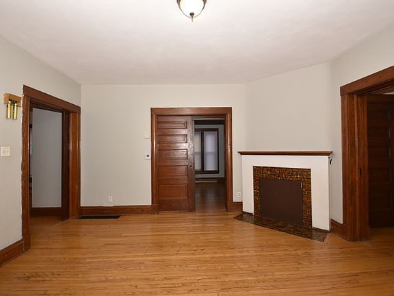2nd image of 508 S Saint Joseph St #A
