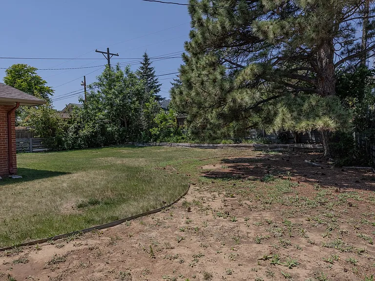 822 Orion Dr — Photo 7