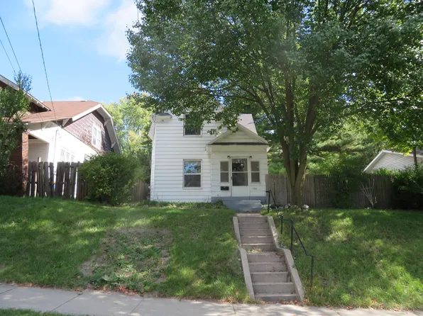 728 College Ave NE, Grand Rapids, MI 49503