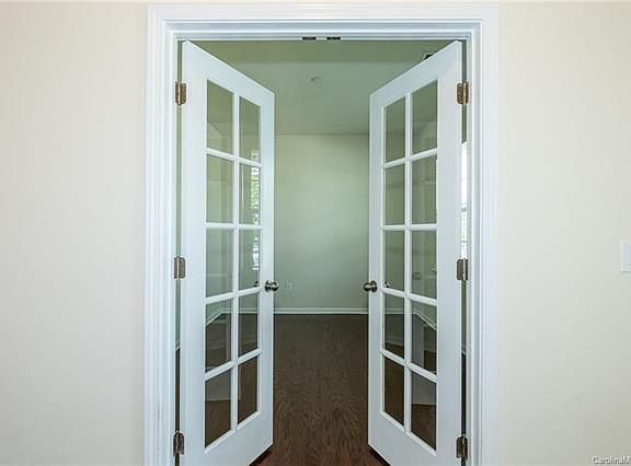 4th image of 7817 Kelburn Ln