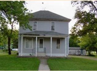 421 Main Saint St N, Grand Meadow, MN 55936