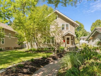 611 Ash Ave, Ames, IA, 50014