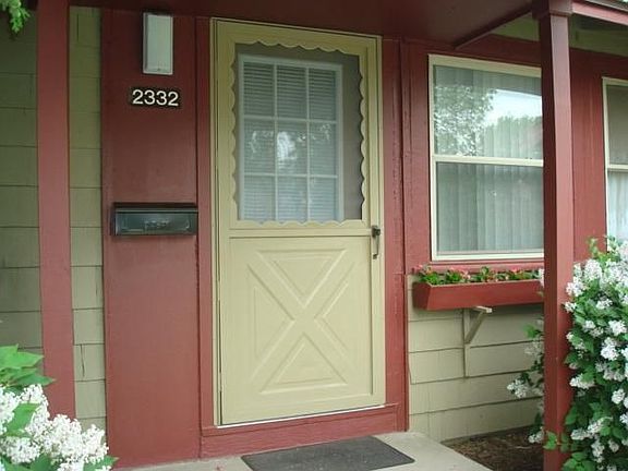 2nd image of 2332 Parkwood Ave