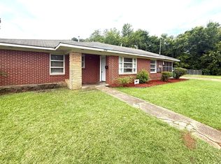 129 Brantwood Dr, Montgomery, AL 36109