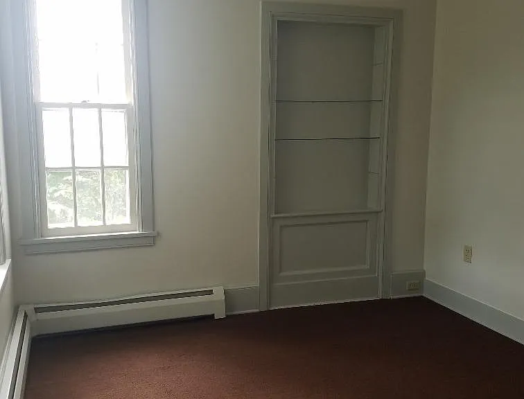 115 Llenroc Ct — Photo 11