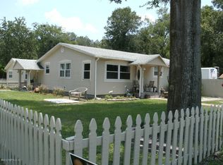600 Oakridge Ave S, Green Cove Springs, FL 32043
