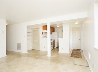 124 Thomas Dr #B, Charlottesville, VA 22903