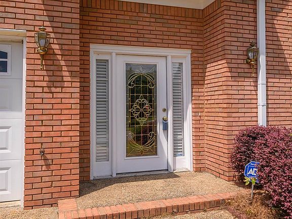 2nd image of 3888 Ripple Leaf Cir